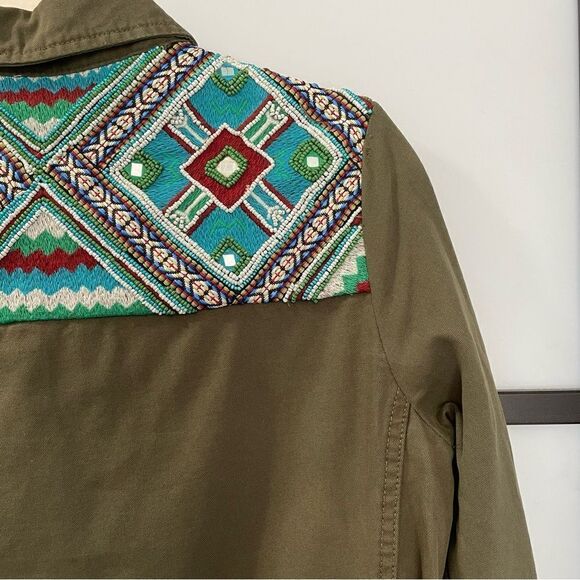 [S] Zara TRF Army Green Button-Down Multicolour Embroidered Beaded Jacket Women - Picture 6 of 16